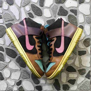 Undefeated X Dunk High NL 2005